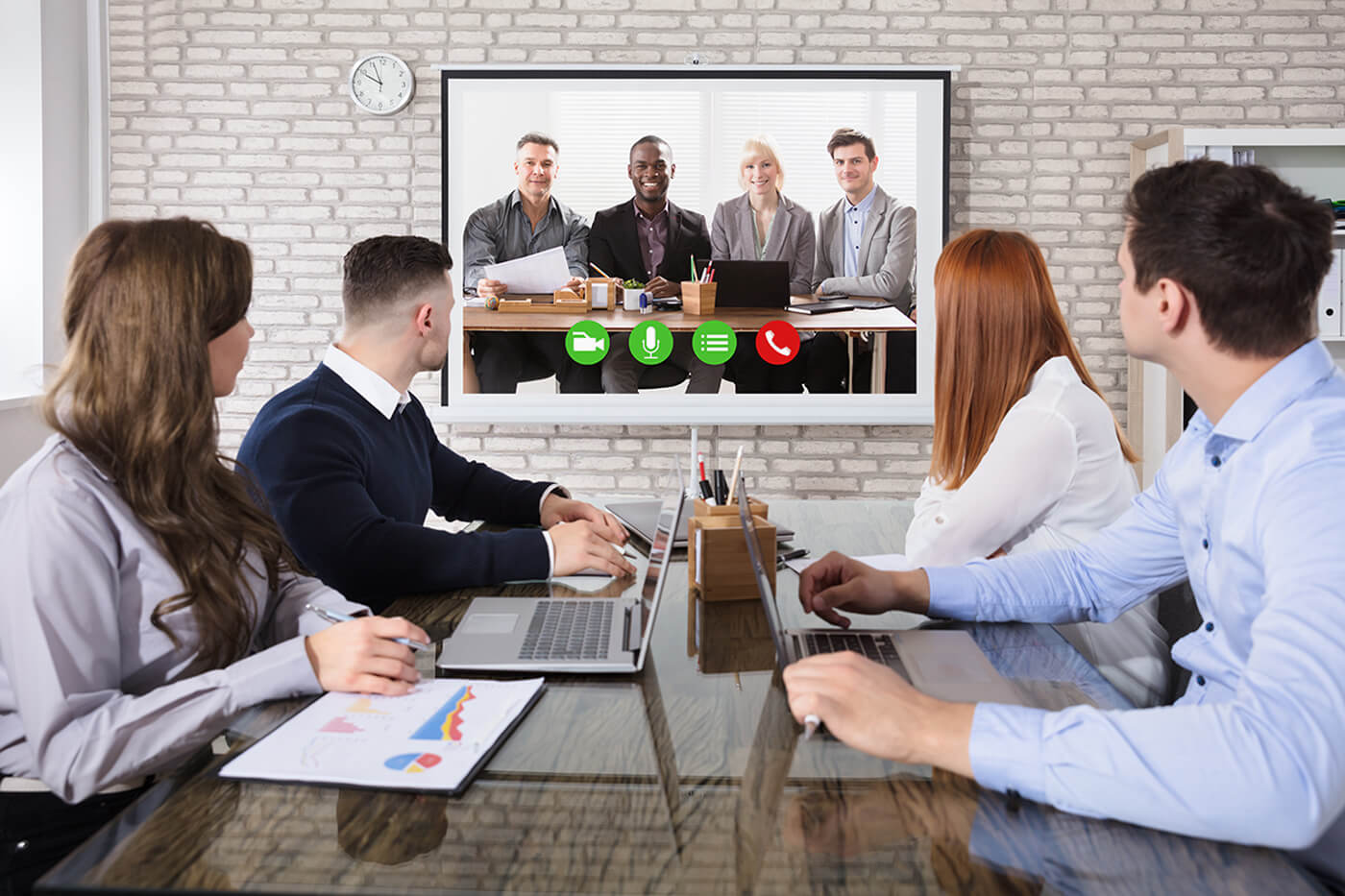 The Business Benefits of Video Conferencing | Parmetech