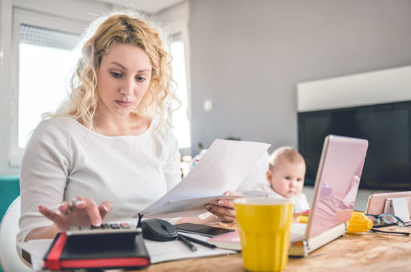 work from home mom with baby